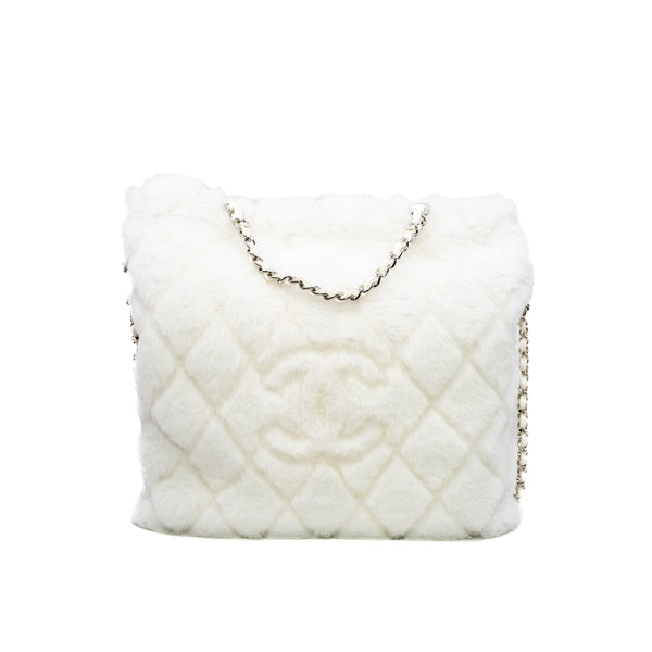 19 tote in fur white phw