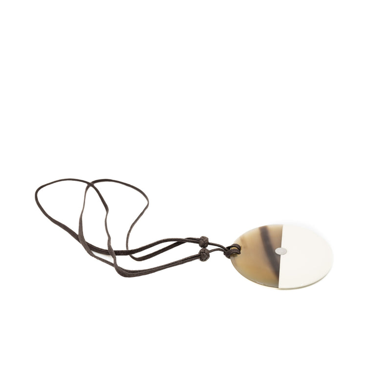 necklace ox horn and white phw round with strap - L'UXE LINK