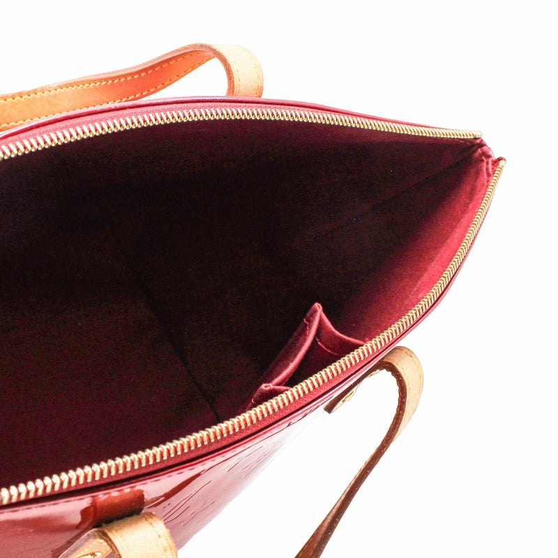 Bellevue Handbag Monogram Vernis Petent Leather  In Red - L'UXE LINK