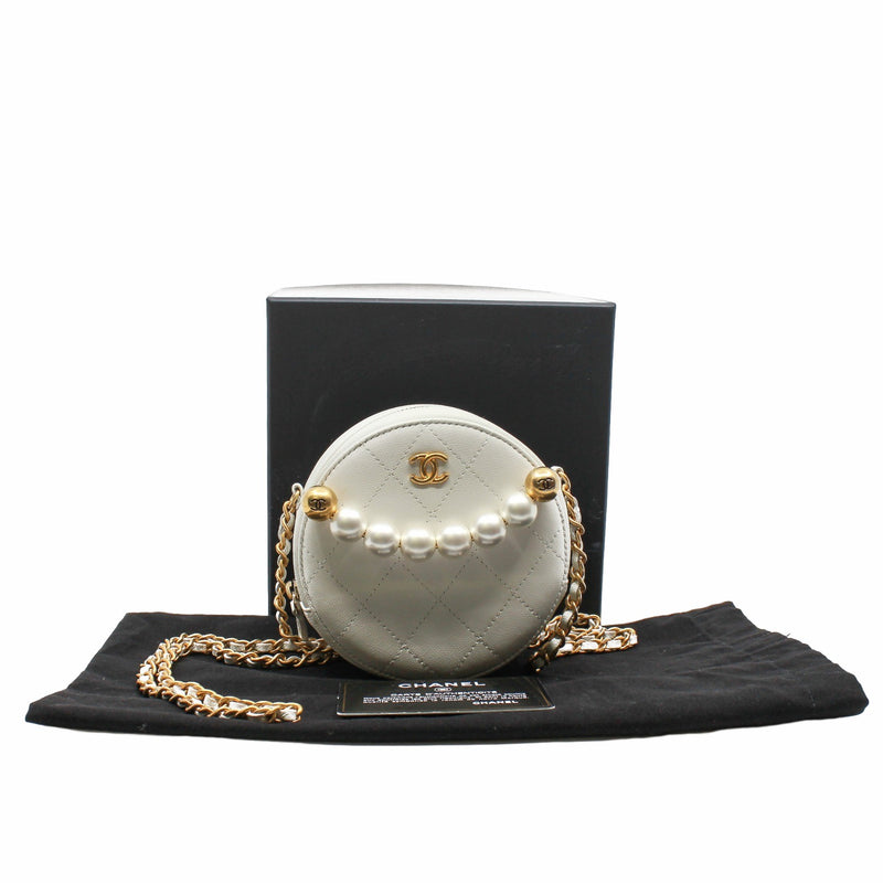 mini around purse vanity chain bag wit pearl in lambskin white ghw seri 28 - L'UXE LINK