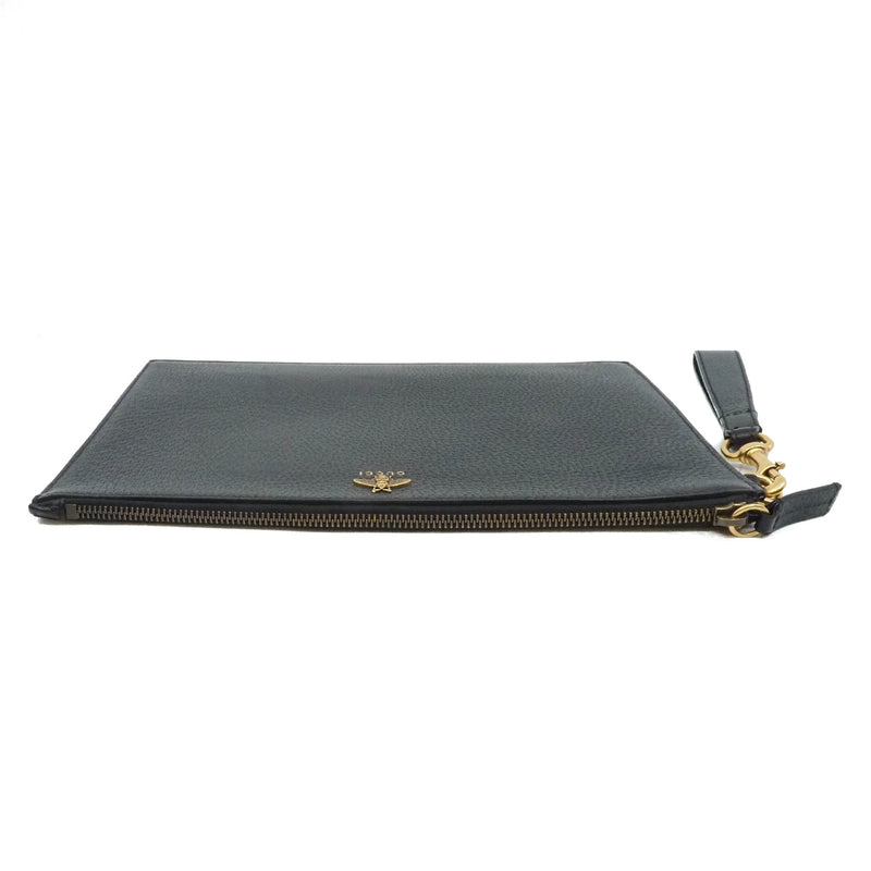 bee zippy clutch in leather black ghw