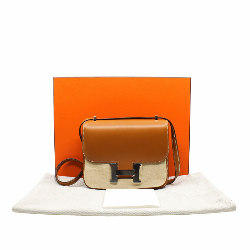 constance 19 mini gold phw c stamp - L'UXE LINK