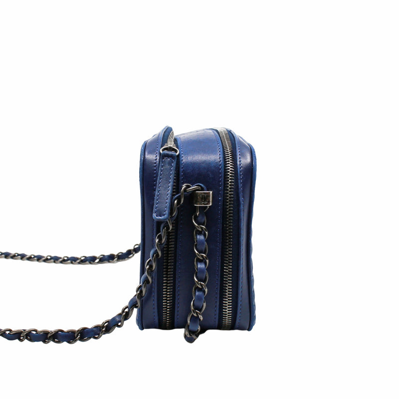 camera bag lamb skin with chain navy seri 20 - L'UXE LINK