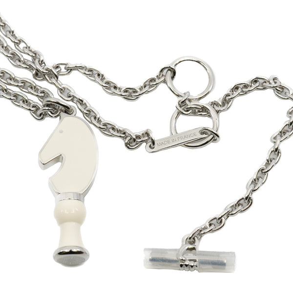 collier cavia lier rodeo head necklace in white in phw