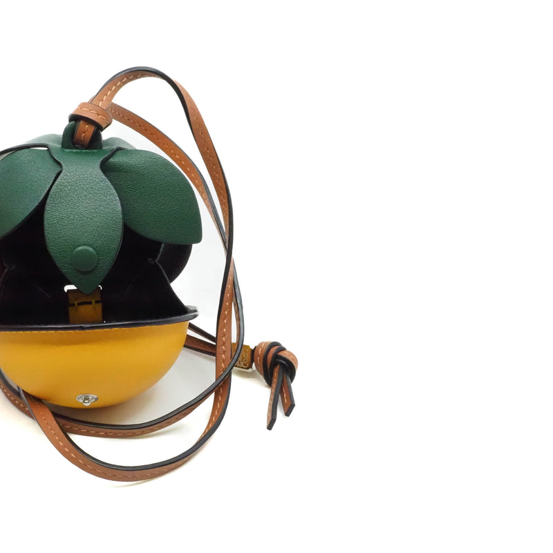 mini lemon pouch in leather lime/brown - L'UXE LINK