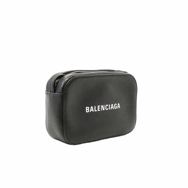 Everyday camera bag xs leather black phw - L'UXE LINK