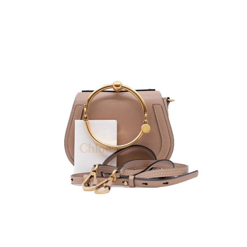 nile crossbody bag in leather beige ghw - L'UXE LINK