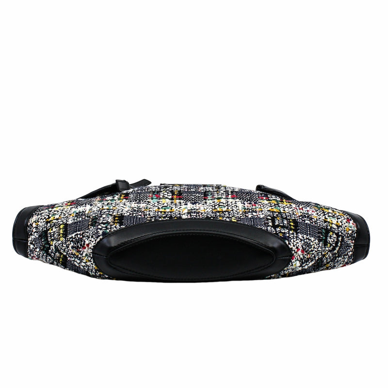 mcqueen wollen clutch fabric black phw - L'UXE LINK