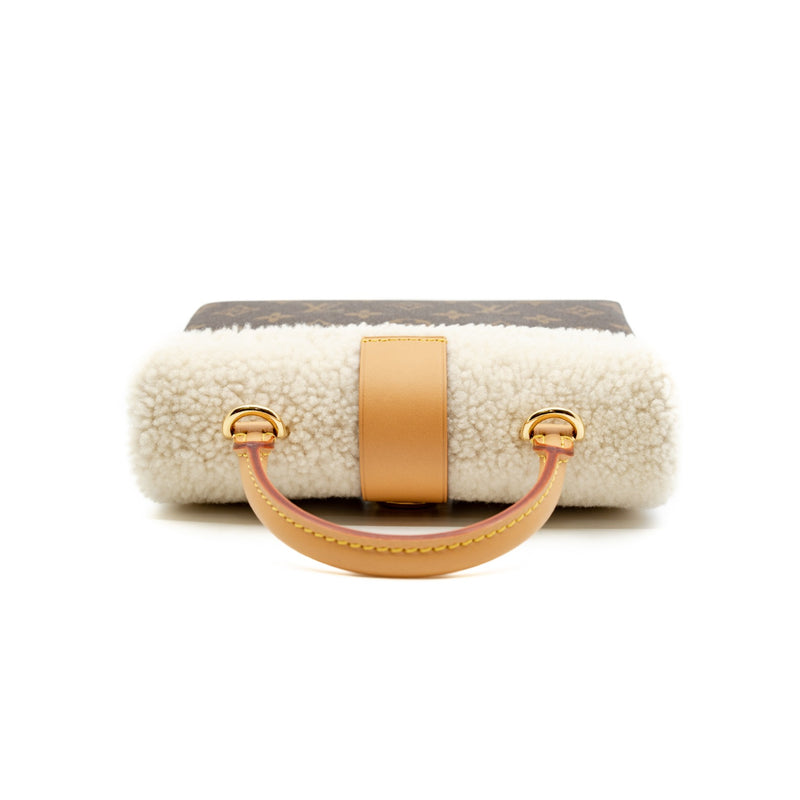 locky bb fur with monogram - L'UXE LINK