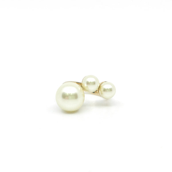 three pearls ring in ghw