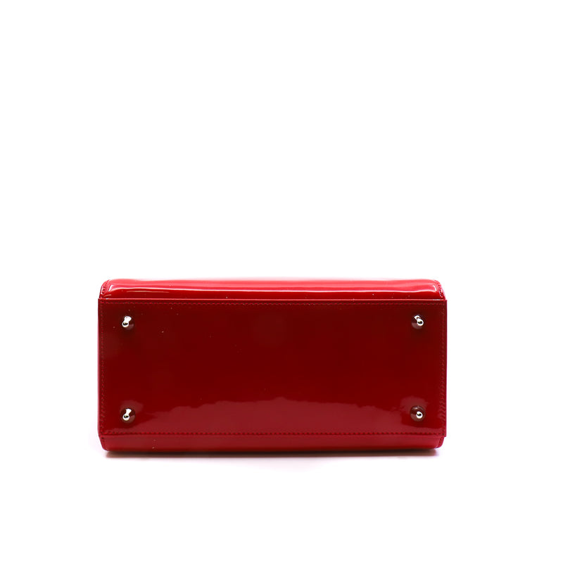 lady dior medium red patent phw