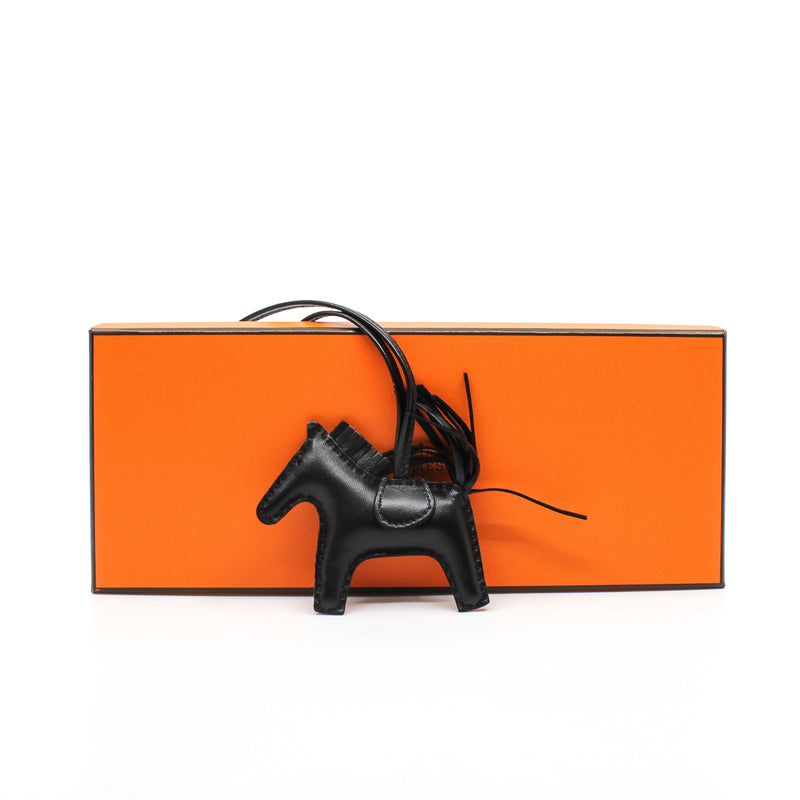 rodeo pm in so black