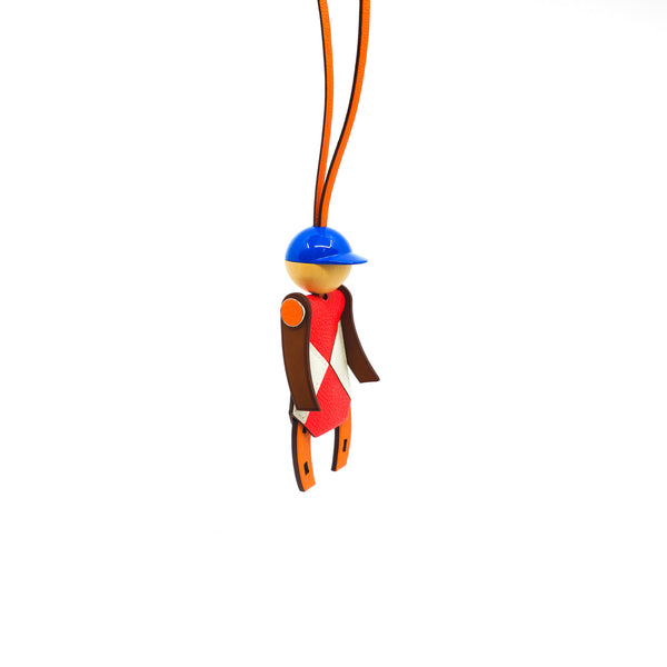 Jockey bag charm in craie/red/gold - L'UXE LINK
