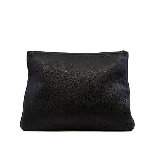 large gucci letter zip clutch in leather black - L'UXE LINK