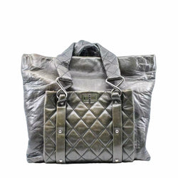 Quilted 8 Knots Tote Lambskin  Black phw