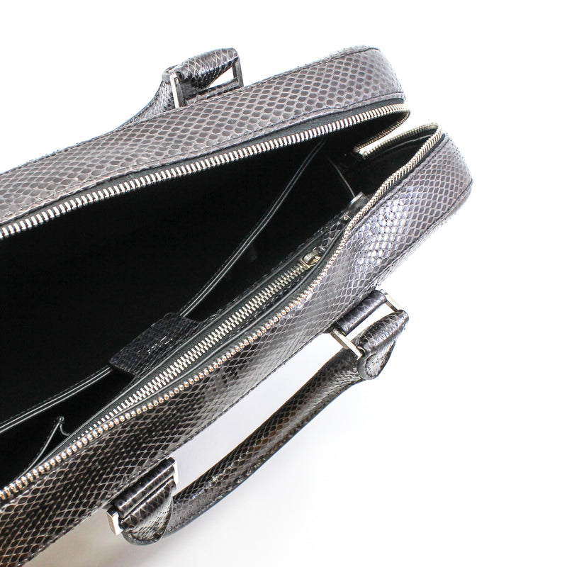 men carry bag snake - L'UXE LINK