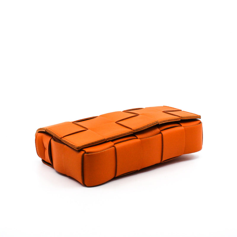 CASSETTE in orange rrp 2870 - L'UXE LINK
