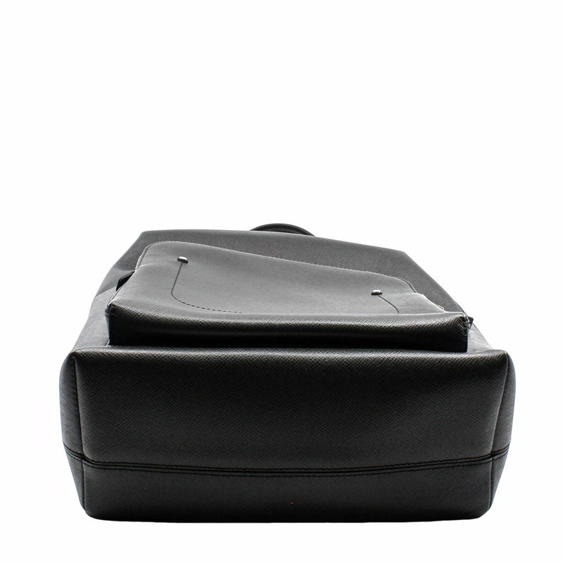 man backpack taiga leather black phw - L'UXE LINK