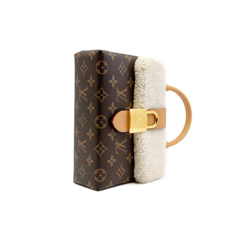 locky bb fur with monogram - L'UXE LINK