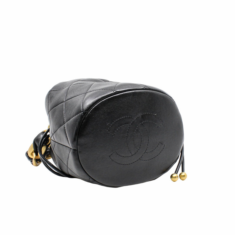 bucket bag with chain handle black ghw seri 30 - L'UXE LINK