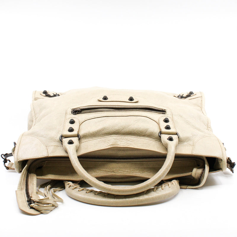 city medium leather beige Antique Brass - L'UXE LINK