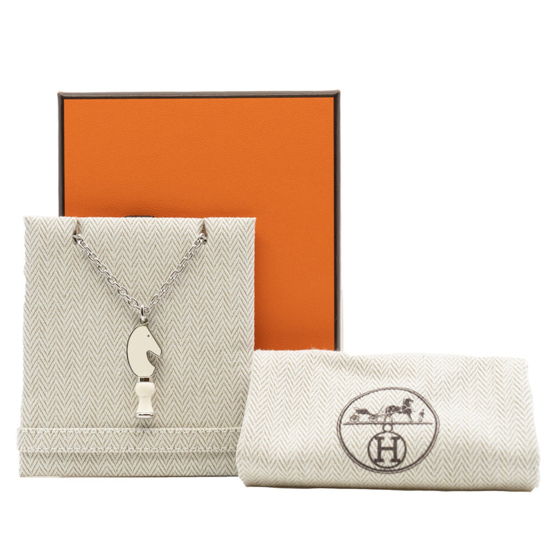 collier cavia lier rodeo head necklace in white in phw - L'UXE LINK
