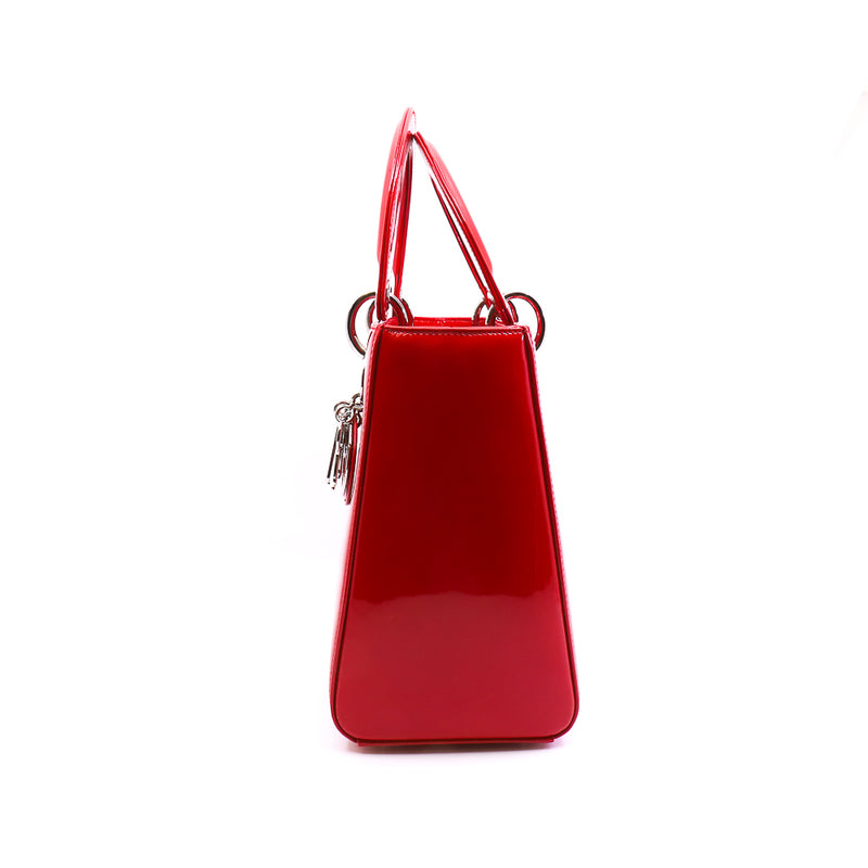 lady dior medium red patent phw
