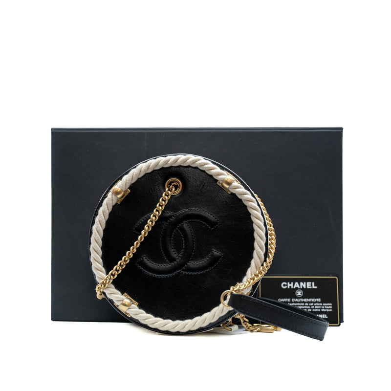 vanity circle zippy in leather white/black ghw seri 27