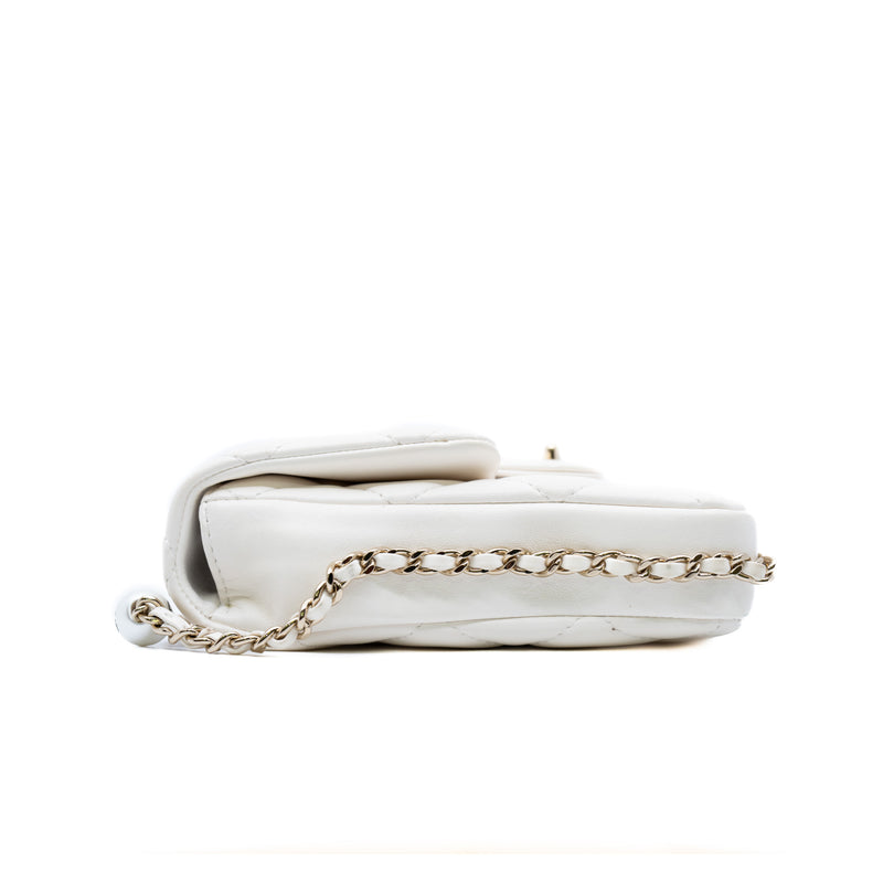 cf vertical chain around side flap with pearl chain in lambskin white ghw seri #29 - L'UXE LINK