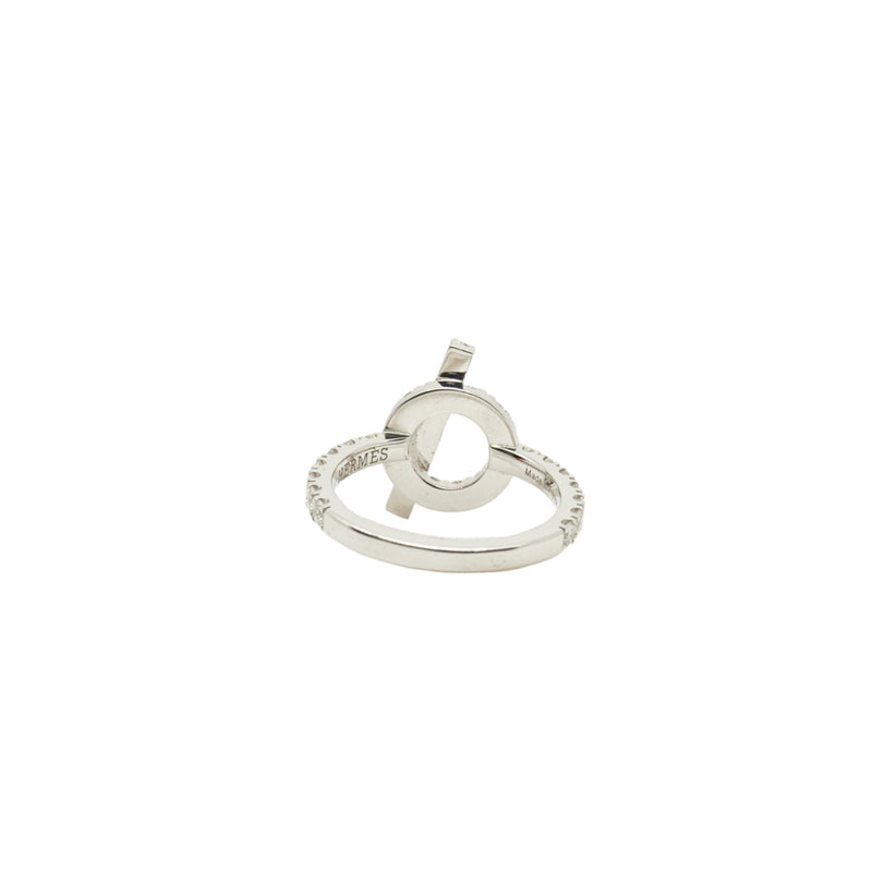 finesse Q diamond ring in 18k wg #51