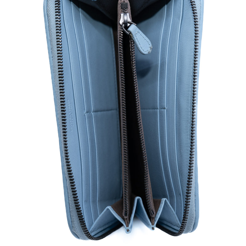 long wallet zippy blue