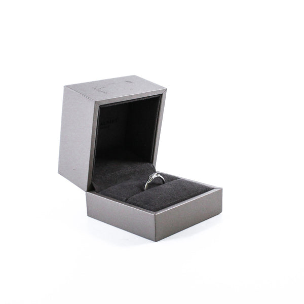18k wg ring with diamonds #53  1343327 - L'UXE LINK