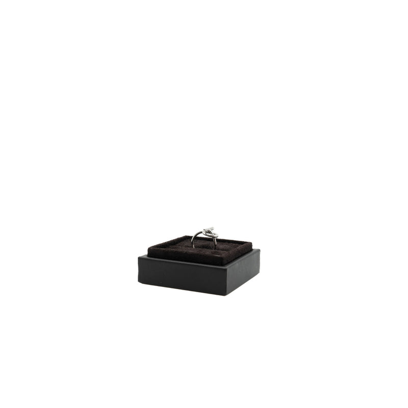 finesse half diamond ring 18k wg #52