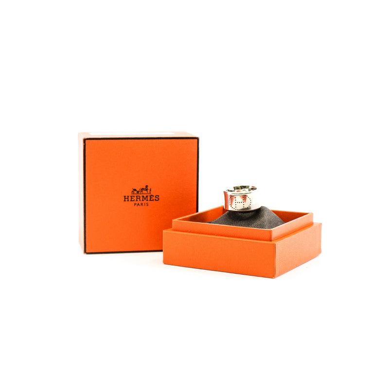 wide silver H ring #50 - L'UXE LINK