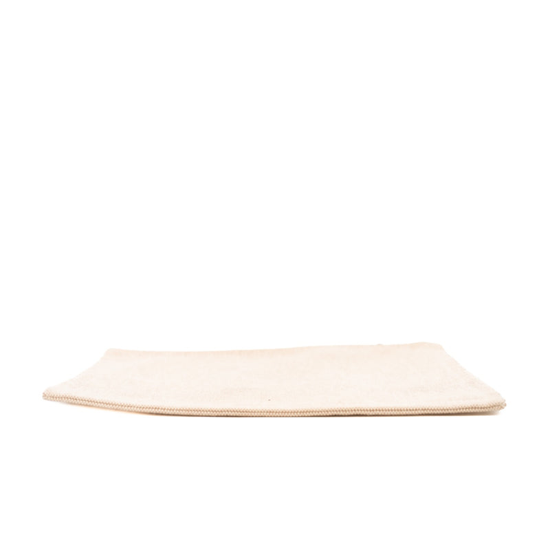 zippy clutch in fabric beige