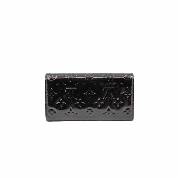 long wallet berry patent flap buckle ghw - L'UXE LINK