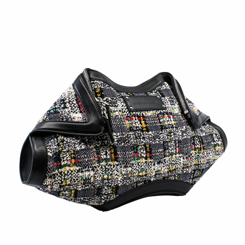mcqueen wollen clutch fabric black phw - L'UXE LINK