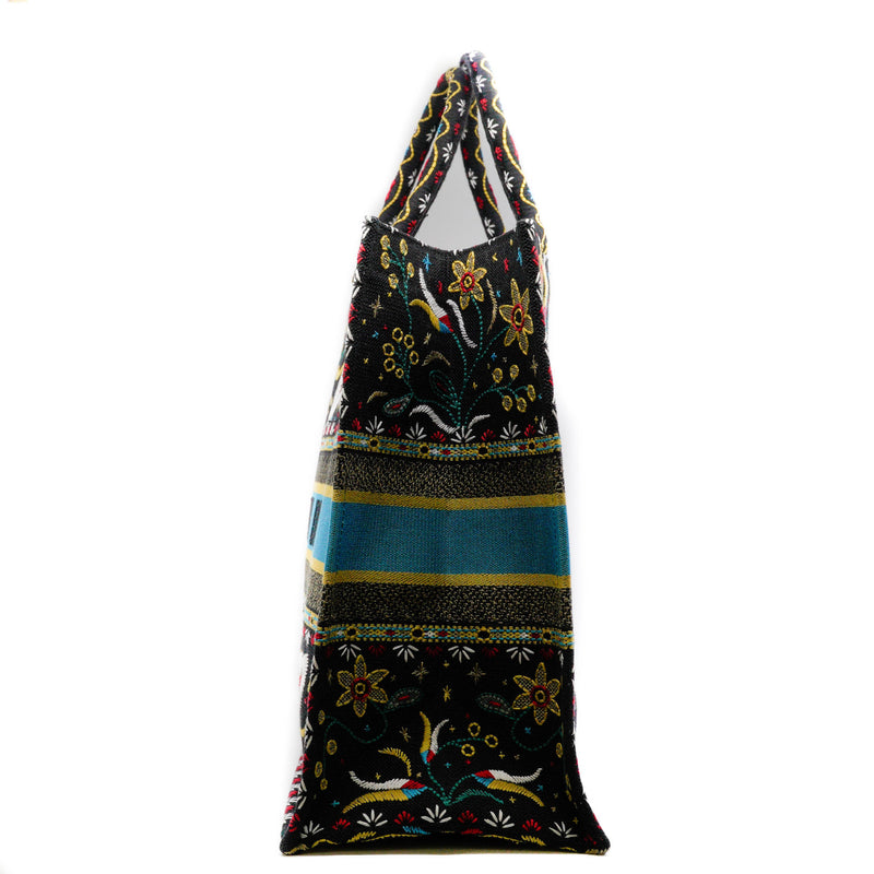 large boot tote with heart embroidary in fabric black/white - L'UXE LINK