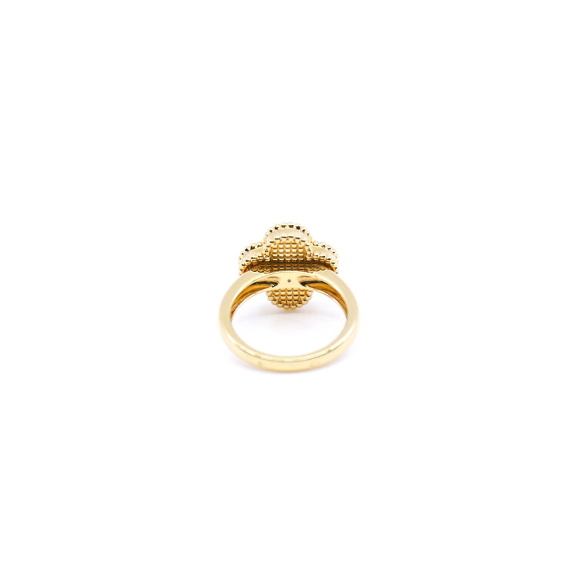 alhambra ring in 18k yg - L'UXE LINK