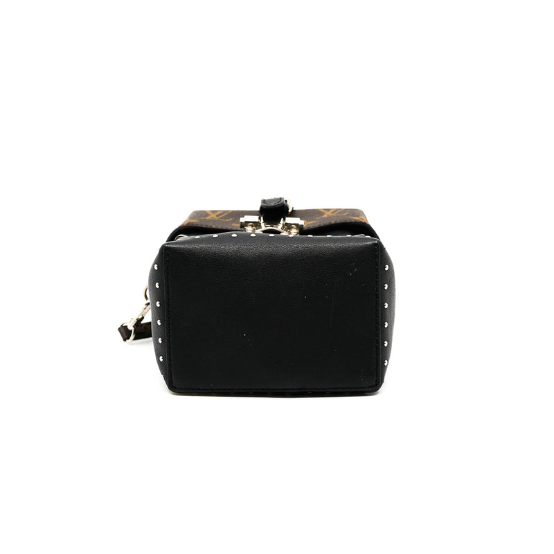 camara box in leather black/monogram 2016