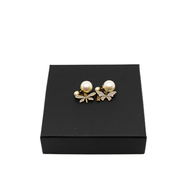 JADior butterfly pearl Earring