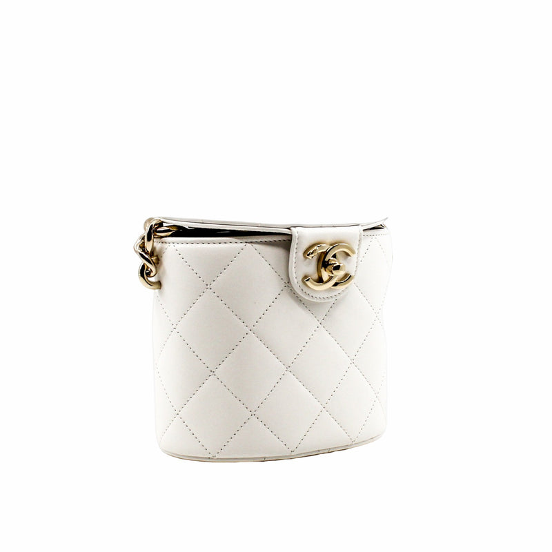 tote chain bag white lamb skin  ghw seri29