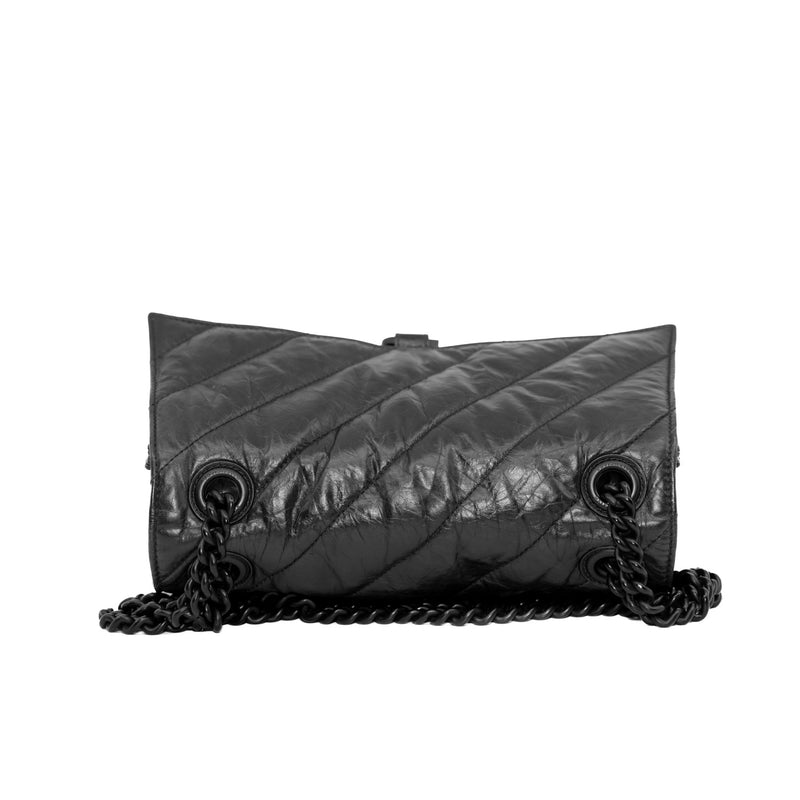 crush small chain bag quilted in black