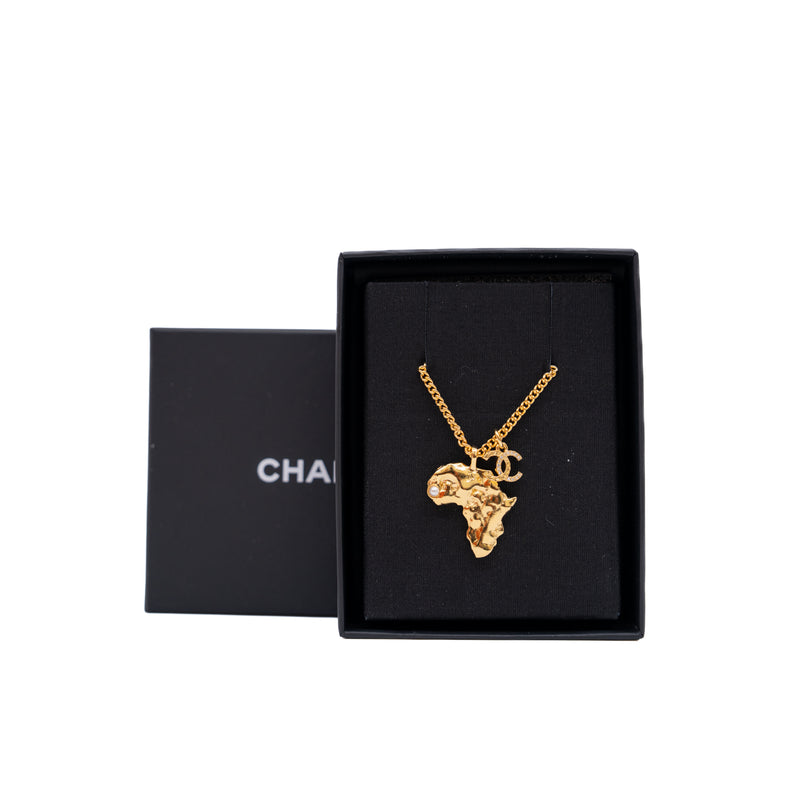 AFRICA map with pearl necklace in ghw - L'UXE LINK