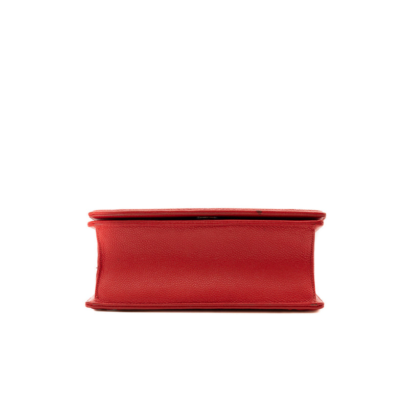 ama small caviar red phw