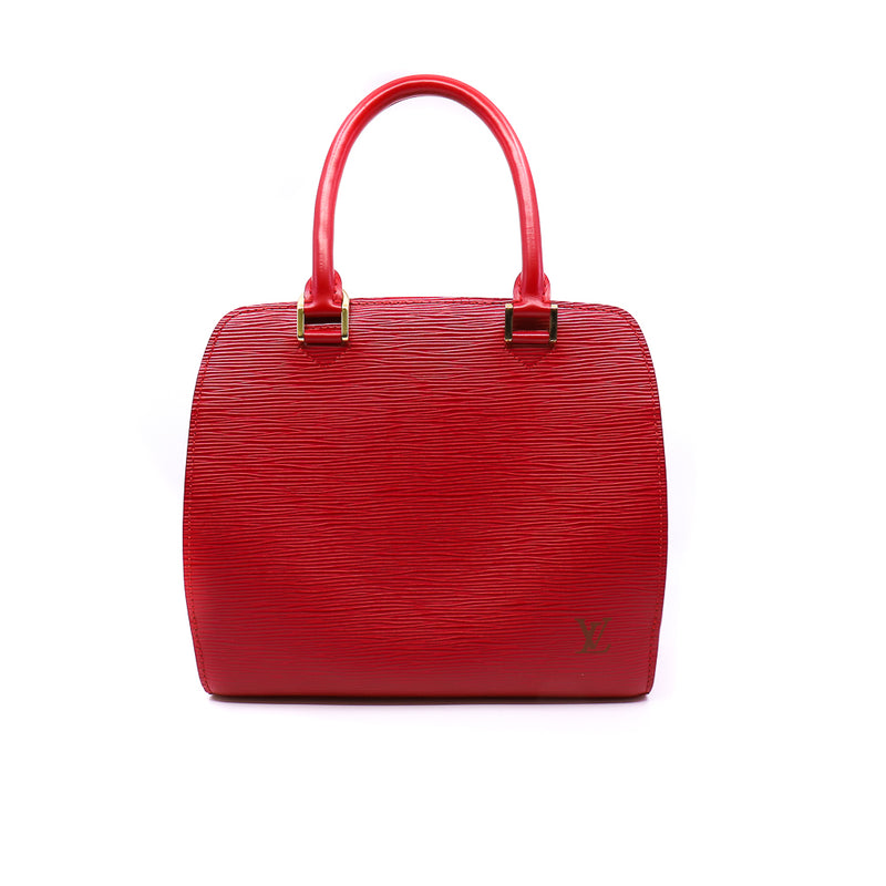 vintage zippy tote with handle in  epi red